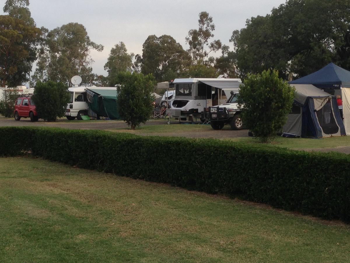 Tambo Mill Motel & Caravan Park Exteriér fotografie