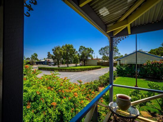 Tambo Mill Motel & Caravan Park Exteriér fotografie